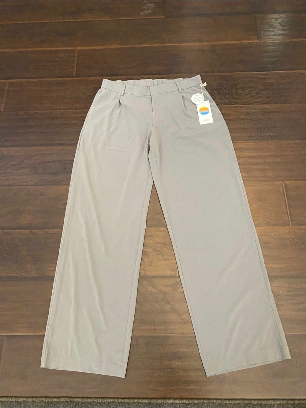 New with tag Vuori villa Low Slung Trousers women’s size M